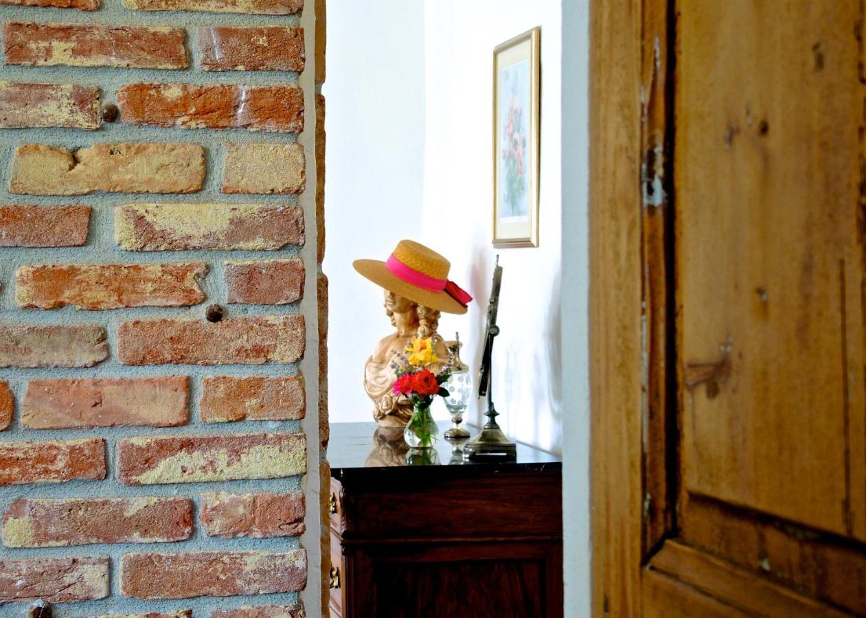Bed and Breakfast Casa Del Roseto Belveglio Exterior foto